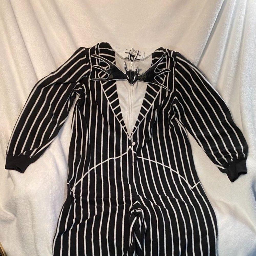 Women's Disney Jack Skellington 1-piece PJs/ Loungewear - M (8/10) - Like New